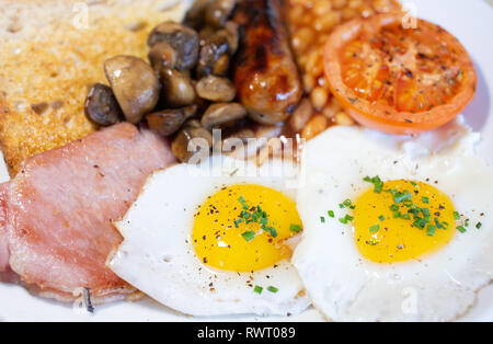 Englisches Frühstück in Gracelands cafe in London Stockfoto