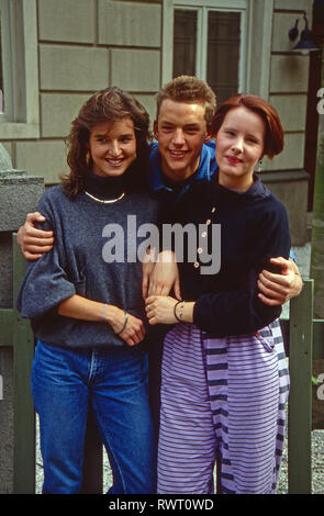 Der lindenstraße, Fernsehserie, Deutschland 1988 Darsteller: Brigitte Annessy, Christian Kahrmann, Nina Vorbrodt Stockfoto