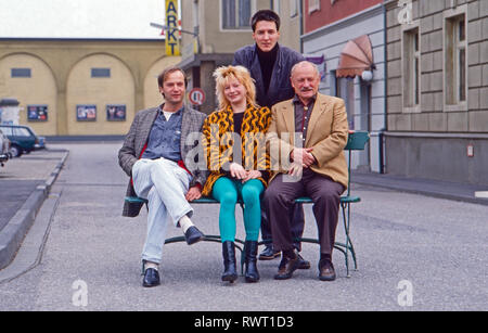Der lindenstraße, Fernsehserie, Deutschland 1988 Darsteller: Arnfried Lerche, Stefanie Mühle, Martin Armknecht, Martin Rickelt Stockfoto
