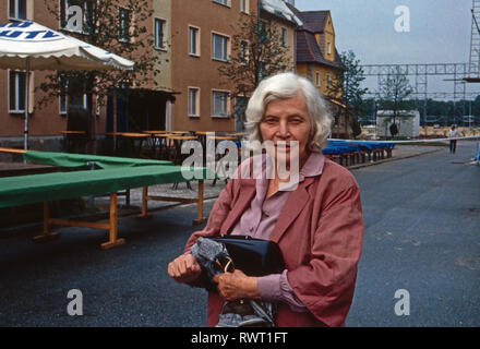 Der lindenstraße, Fernsehserie, Deutschland 1988 Darsteller: Annemarie Wendl Stockfoto