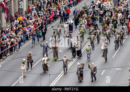 XXVI lettischen Lied und XVI Dance Festival 2018 in Lettland, vom 30. Juni bis 8. Juli. Die lettischen Lied und Tanz Festival ist eines der größten Bewunderer cho Stockfoto