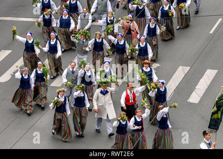 XXVI lettischen Lied und XVI Dance Festival 2018 in Lettland, vom 30. Juni bis 8. Juli. Die lettischen Lied und Tanz Festival ist eines der größten Bewunderer cho Stockfoto