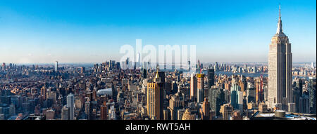 New York, USA, 6. März 2019. Ansicht des südlichen Manhattan vom Chrysler Building in New York City. Foto von Enrique Ufer Stockfoto