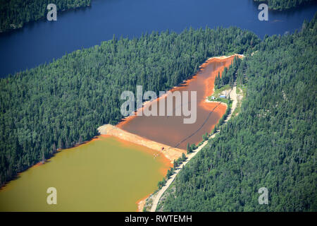 Antenne, Auffangvorrichtungen Teiche, Sherridon, Manitoba Stockfoto