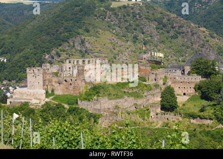 Burg Rheinfels bei St. Goar, UNESCO Weltkulturerbe Oberes Mittelrheintal, Rheinland-Pfalz, Deutschland Stockfoto