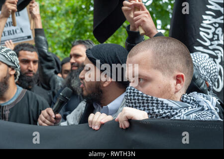 Terroristische Lewis Ludlow im September 2010 verurteilte mit Anjem Choudary Stockfoto