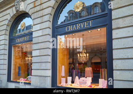 PARIS, Frankreich, 21. JULI 2017: Charvet fashion Luxury Stores in Paris, Frankreich. Stockfoto