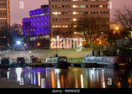 Birmingham Kanäle bei Nacht Stockfoto