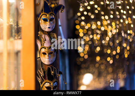 Venedig, Italien. 5. März 2019. Karneval in Venedig. Szenen aus dem letzten Tag der Karneval von Venedig, einschließlich der Besten maskierte Kostümwettbewerb Award Cere Stockfoto