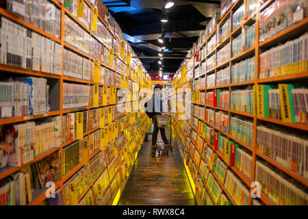 Mandarake Manga Superstore in Shibuya, Tokio. Die Mandarake Store in Shibuya in Tokio ist der größte manga Store in Japan. Es ist im Untergeschoss o entfernt Stockfoto