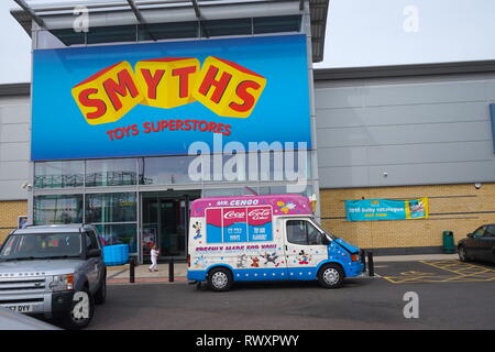 Smyths Toy Superstore, Brent Cross, London Stockfoto