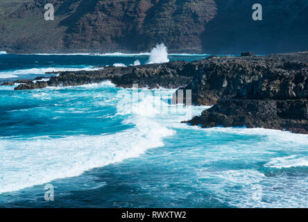 Wellen und Meer, Tenesar, Insel Lanzarote, UNESCO-Biosphärenreservat, Kanarische Inseln, Spanien, Europa Stockfoto