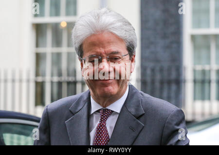 Paolo Gentiloni der Ehemalige italienische Premierminister in Downing Street, London, UK gesehen wird. Stockfoto