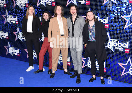 London, Großbritannien. 07 Mär, 2019. LONDON, GROSSBRITANNIEN. März 07, 2019: Blüten für die Global Awards 2019 im Hammersmith Apollo, London anreisen. Bild: Steve Vas/Featureflash Credit: Paul Smith/Alamy leben Nachrichten Stockfoto