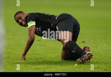 Frankfurt, Deutschland. 07 Mär, 2019. firo: 07.03.2019, Fußball, Fußball: UEFA Europa League, EL, Saison 2018/2019 Runde 16, erste Etappe, Eintracht Frankfurt - Inter Mailand 0:0 Gelson Fernandes, Frankfurt, Enttauschung | Verwendung der weltweiten Kredit: dpa/Alamy leben Nachrichten Stockfoto