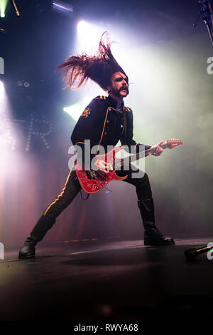 Norwegen, Bergen - März 7, 2019. Die schwedische Heavy Metal Band Avatar führt ein Live Konzert an der USF Verftet in Bergen. Hier Gitarrist Tim Öhrström wird gesehen, live auf der Bühne. (Foto: Gonzales Foto - Jarle H. Moe). Credit: Gonzales Foto/Alamy leben Nachrichten Stockfoto