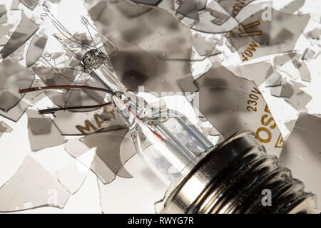 Blind Lampe, gebrochen, ausgebrannt, geblasen, Stockfoto