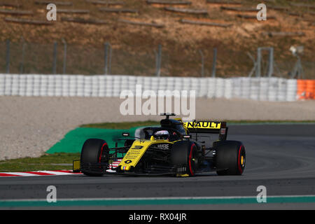 Montmelo, Barcelona - Spanien. 28 Uhr Februar 2019. Daniel Ricciardo von Australien fahren die (3) Renault Sport Formel 1 Team RS 19 auf Spur während der F1-W Stockfoto