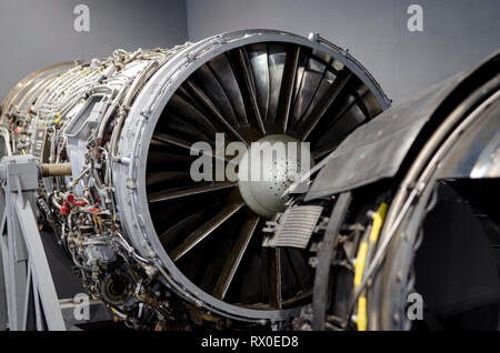 Dual turbojet Engine für ukrainische Flugzeuge aus nächster Nähe. Die Ukraine Stockfoto