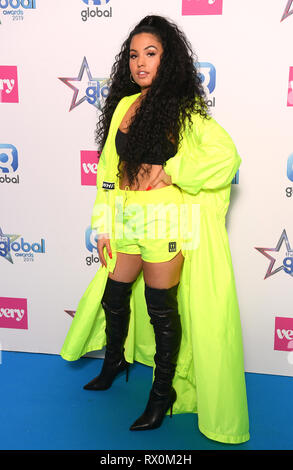 Mabel am Global Awards 2019 mit sehr.co.uk am Londoner Eventim Apollo Hammersmith statt. Stockfoto