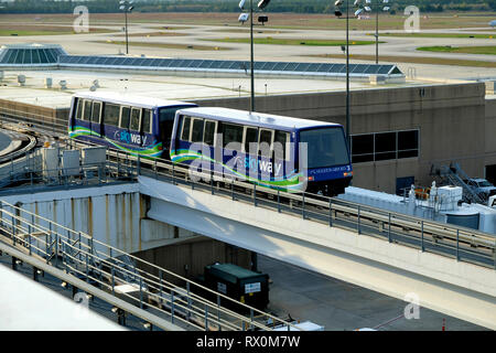 Skyway (ehemals TerminaLink) intra-terminal oberirdischen automated People Mover am George Bush Intercontinental Airport (IAH); Houston, Texas, USA. Stockfoto