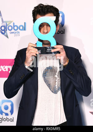 Mark Ronson gewinnt der beste männliche Award bei den Global Awards 2019 mit sehr.co.uk am Londoner Eventim Apollo Hammersmith statt. Stockfoto