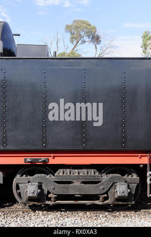 Der J549 das brennende Öl, Dampflok 1954 gebaut von der Britischen Lokomotive builder Vulcan Gießerei beschränkt, Maldon Bahnhof, Victoria, Austra Stockfoto