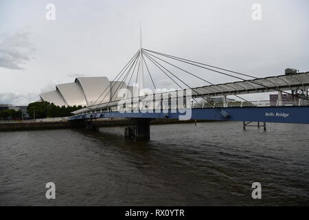 Bell's Bridge, Brücke überspannt den Fluss Clyde in Glasgow. Stockfoto