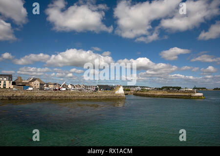 Hafeneinfahrt, Saint-Vaast-la-Hougue, Normandie, Frankreich Stockfoto