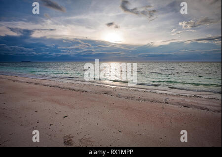 Tomia Insel ist die dritte Insel der Wakatobi mini Archipel. Tomia ist sehr für die Schönheit der Unterwasserwelt, die es umgibt. Stockfoto