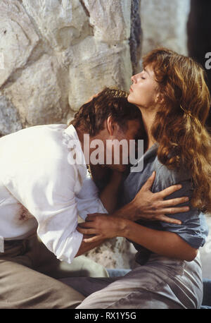 Studio Werbung noch von 'Thorn Birds" Richard Chamberlain, Rachel Ward (1983) Datei Referenz # 33751 715 THA Stockfoto