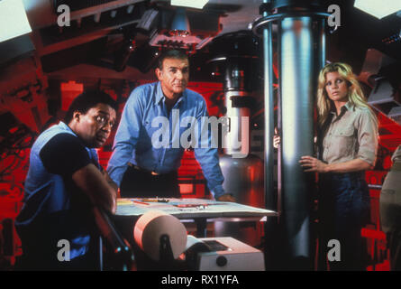 Studio Werbung immer noch von "Sag niemals nie" Bernie Casey, Sean Connery, Kim Basinger © (1983) Warner Bros.-Datei Referenz # 33751 766 THA Stockfoto