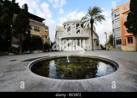 Das alte Rathaus an Bialik Square in Bialik Straße in Tel Aviv. Stockfoto