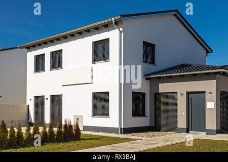 Neubau eines modernen Wohngebäude Stockfoto