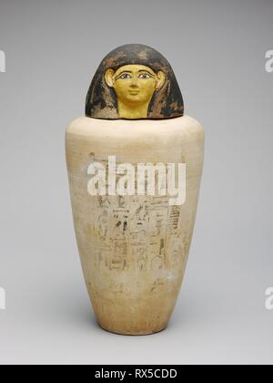 Canopic Jar der Aufseher der Erbauer des Amun, Amenhotep. Ägyptische. Datum: 1427 v. Chr.-1400 v. Chr.. Abmessungen: a (jar): 31,7 × 19 × 18,4 cm (12 1/5 x 7 1/5 x 7 1/4 in.) b (Deckel): 12,7 × 13,3 × 14 cm (5 x 5 1/4 x 5 1/5 in.). Terra-cotta und Pigment. Herkunft: Ägypten. Museum: Das Chicago Art Institute. Thema: Alte ägyptische. Stockfoto