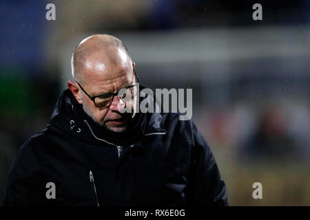 WAALWIJK 08-03-2019, Mandemakers Stadion, Fußball Saison 2018 / 2019, Niederländische Keuken Kampioen Divisie, RKC-SC Cambuur, Trainer Trainer Fred Grim während des Spiels RKC Waalwijk - SC Cambuur Stockfoto