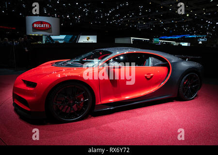 Genf, Schweiz - 6. MÄRZ 2018: Bugatti Chiron Sport Sport Auto auf dem 88. Internationalen Automobilsalon in Genf präsentiert. Stockfoto