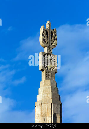 Säule an der Cascade Brunnen Treppen in Eriwan, Armenien ersten christlichen Land Denkmal Stockfoto