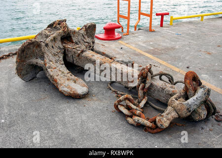 Alte Anker Baltimore Harbor Stockfoto