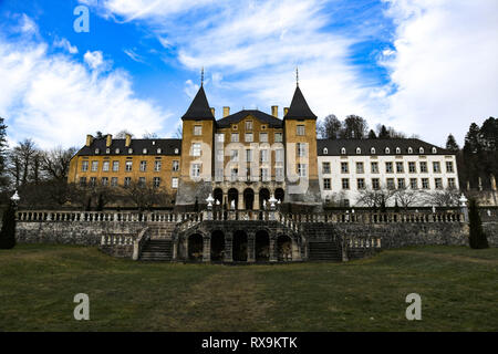 Das Neue Schloss von Ansembourg liegt im Zentrum von Luxemburg in das Tal der Sieben Schlösser. Stockfoto