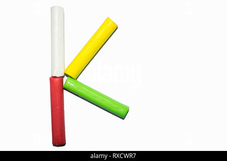 Großbuchstabe K - Aus bunten Ton sticks Stockfoto