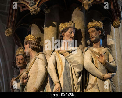 Detailansicht einer Skulptur auf eine Säule der vier Könige in die Kirche in der Kathedrale von Burgos, Spanien Stockfoto