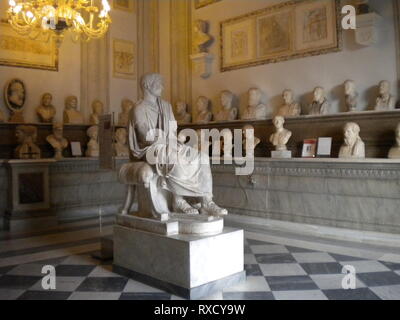 Saal der Philosophen, Palazzo Nuovo, Kapitolinische Museen, Rom, Italien Stockfoto