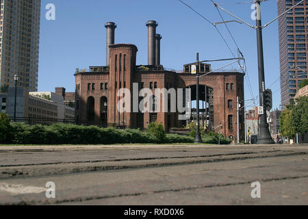 Ruinen von Hudson und Manhattan Railroad Kraftpaket in Jersey City, NJ, USA Stockfoto