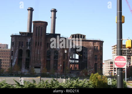 Ruinen von Hudson und Manhattan Railroad Kraftpaket in Jersey City, NJ, USA Stockfoto