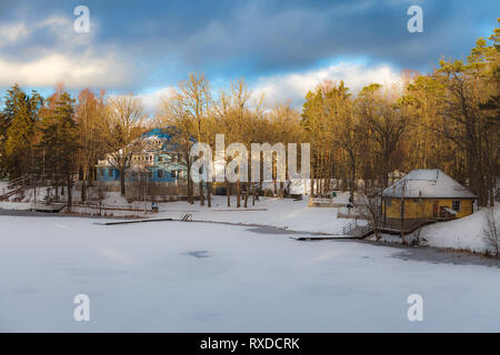 Estnische Winterlandschaft. Helijarve Resort. Stockfoto