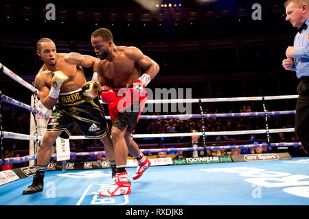 London, Großbritannien 8. März 2019 Boxing kehrt in der Royal Albert Hall kensington Gore, London Anthony Yarde Niederlagen Travis Reeves in der wbo Intercontinental Halbschwergewicht Wettbewerb an der Royal Albert Hall Anthony Yarde v Travis Reeves Credit: Dean Fardell/Alamy leben Nachrichten Stockfoto