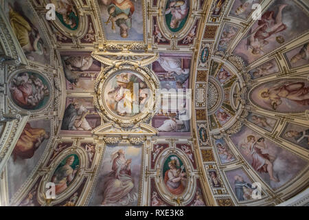 Vatikan, Vatikanstadt - November, 2018: Die Decke der Sixtinischen Kapelle im Vatikan Museum, Vatikanstadt Stockfoto