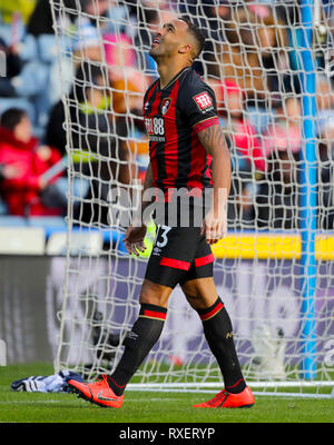 Bournemouth Callum Wilson erscheint während der Premier League Match am John Smith's Stadion, Huddersfield niedergeschlagen. Stockfoto