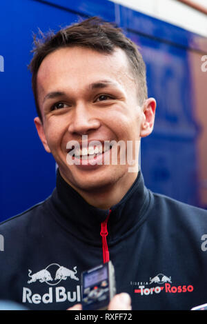 Barcelona, Spanien. 26 Februar, 2019 - Alexander Albon von Thailand mit 23 Scuderia Toro Rosso STR 14 Honda portrait Tag 5 der F1 Winter Prüfung. Stockfoto